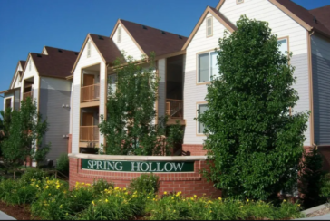 spring hollow exterior with sign